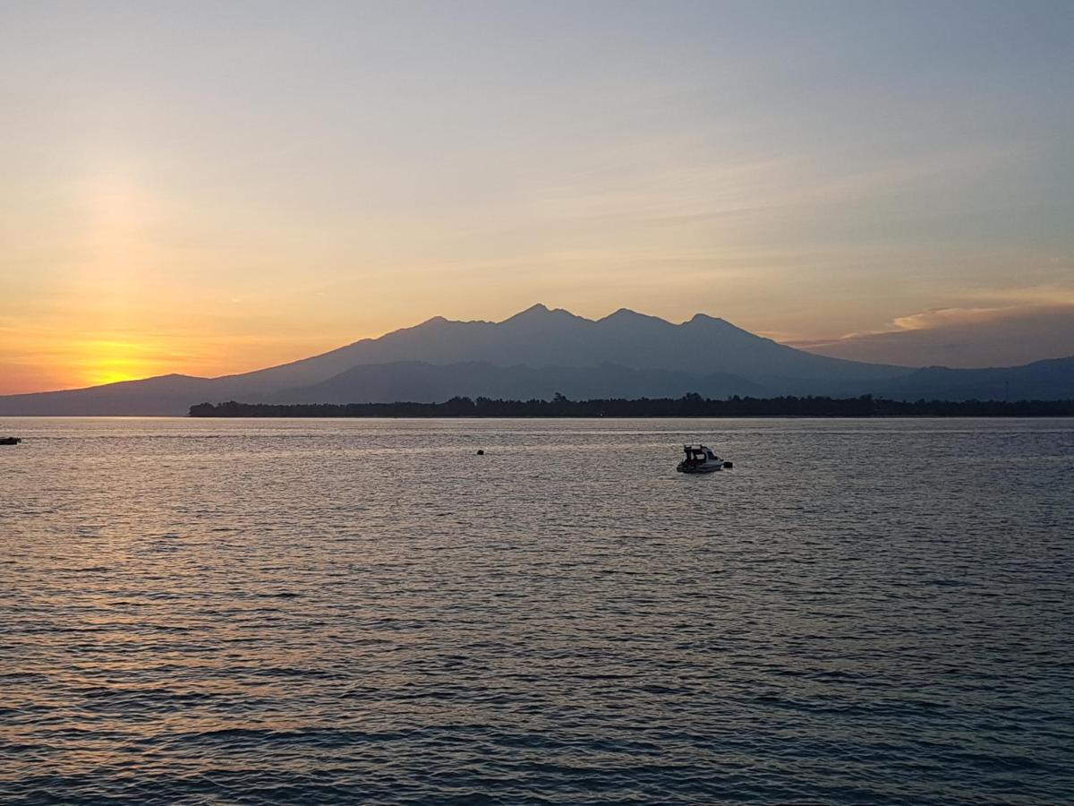 Gili Meno Mojo Beach Resort Exteriör bild